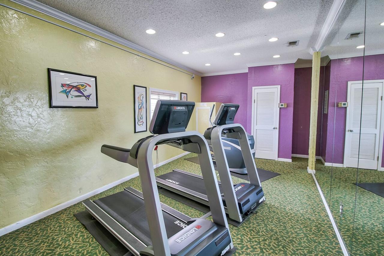 Club Destin Condos Bagian luar foto